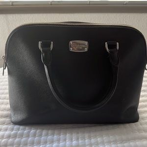 Michael Kors Cindy top handle with crossbody strap